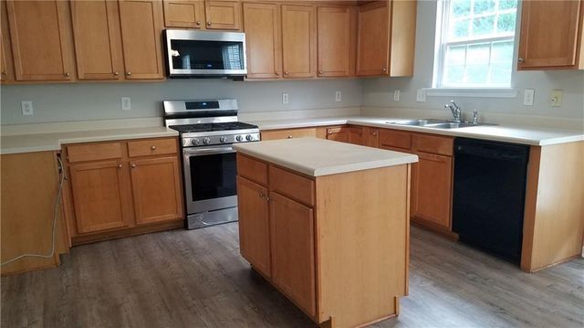 3652 Roxfield Drive, Buford, GA 30518