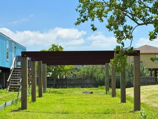 921 13th Street, San Leon, TX 77539