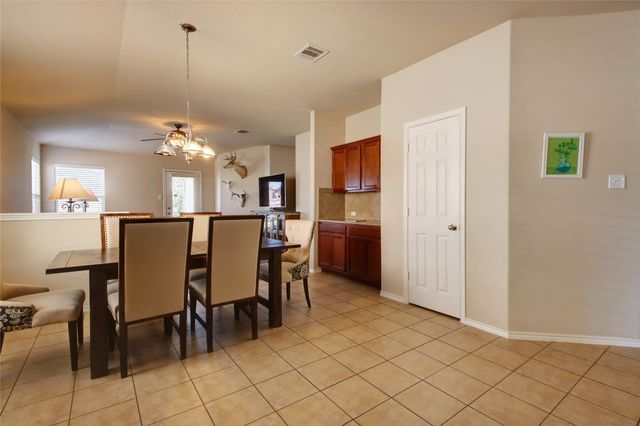 2731 Herrington CV, Round Rock, TX 78665
