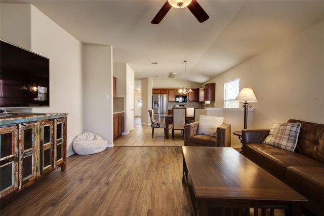 2731 Herrington CV, Round Rock, TX 78665