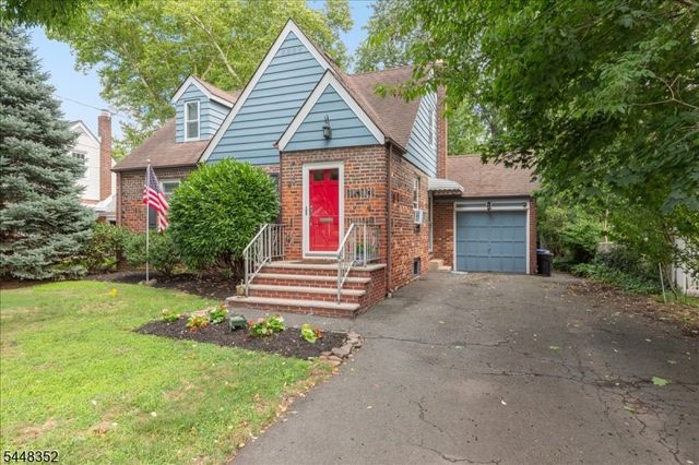 43 Iroquois Rd, Cranford Twp., NJ 07016