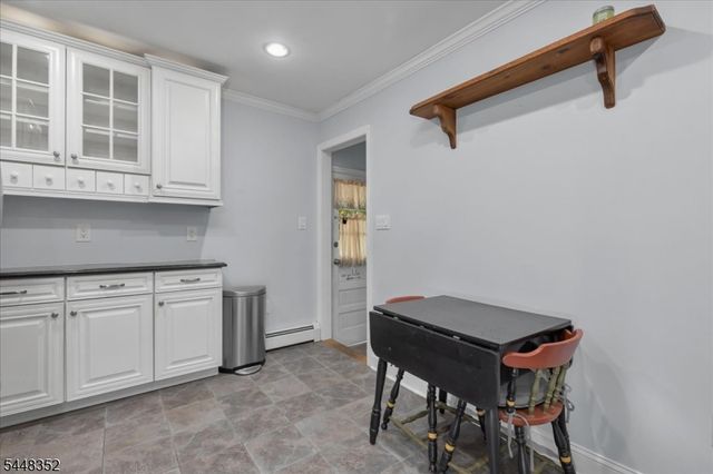 43 Iroquois Rd, Cranford Twp., NJ 07016
