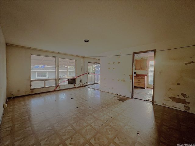 86-307 Alamihi Street, Waianae, HI 96792