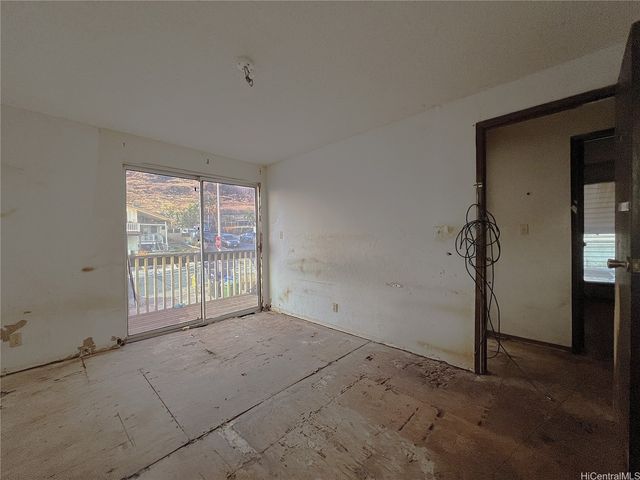 86-307 Alamihi Street, Waianae, HI 96792