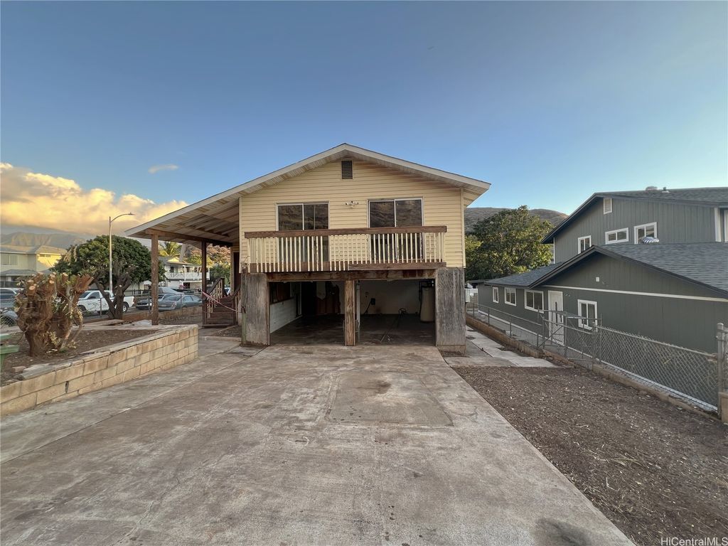 86-307 Alamihi Street, Waianae, HI 96792