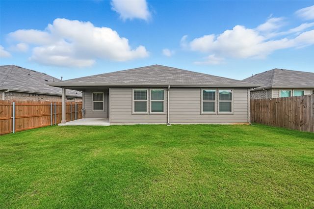 537 Bronze Circle W, Springtown, TX 76082