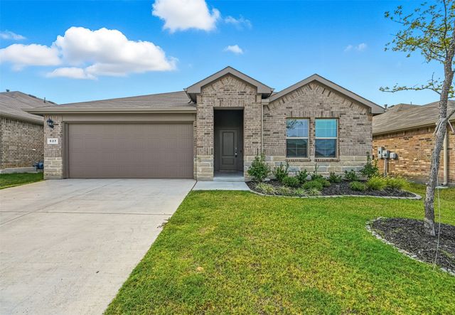537 Bronze Circle W, Springtown, TX 76082