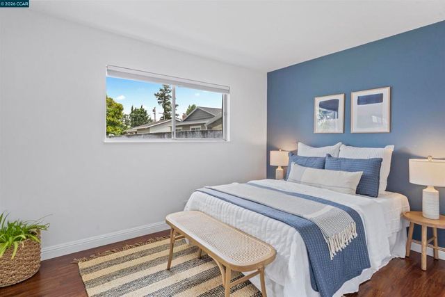 4290 Woodson Ct, Concord, CA 94521