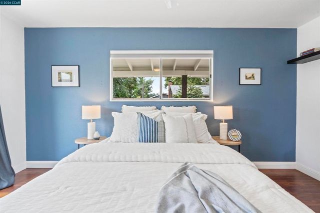 4290 Woodson Ct, Concord, CA 94521