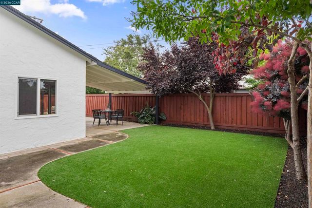 4290 Woodson Ct, Concord, CA 94521