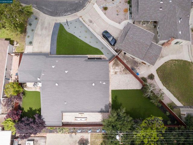 4290 Woodson Ct, Concord, CA 94521