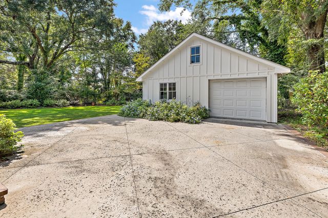 1036 S Shem Drive, Mount Pleasant, SC 29464