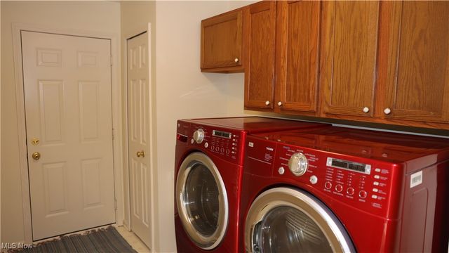 1740 Tanhollow Trail, Broadview Heights, OH 44147