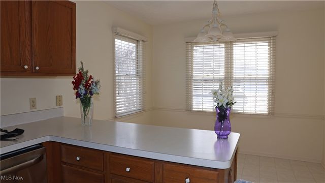 1740 Tanhollow Trail, Broadview Heights, OH 44147