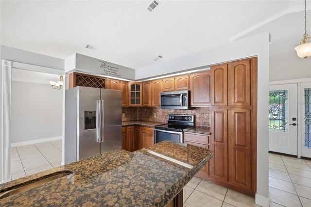 417 RIDER CIRCLE, Kissimmee, FL 34743