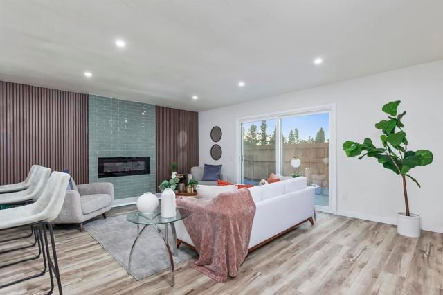 6548 Bantam Lake Circle, San Diego, CA 92119