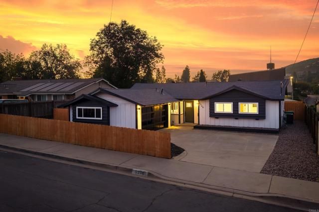 6548 Bantam Lake Circle, San Diego, CA 92119