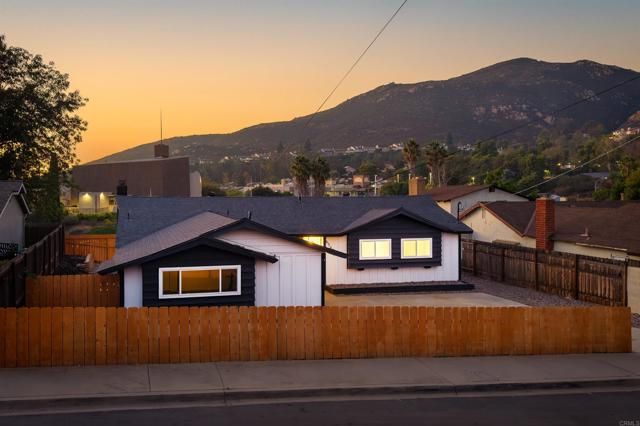 6548 Bantam Lake Circle, San Diego, CA 92119