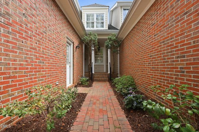 3412 Sir Colleton Court, Raleigh, NC 27612
