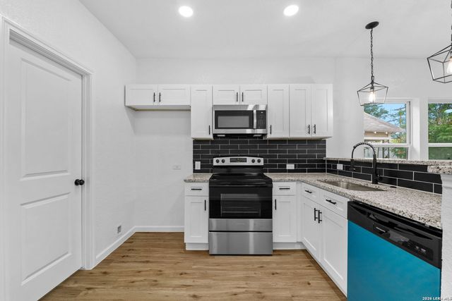 610 Canton, San Antonio, TX 78202