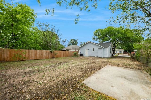 610 Canton, San Antonio, TX 78202