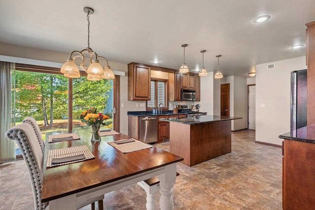 3353 SITKA STREET, Green Bay, WI 54311