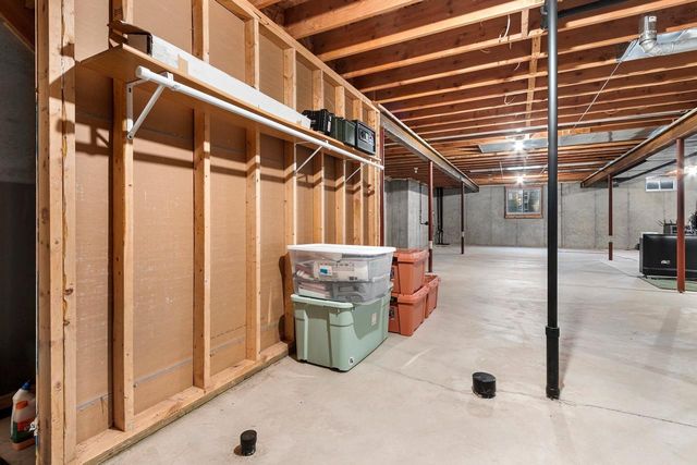 3353 SITKA STREET, Green Bay, WI 54311