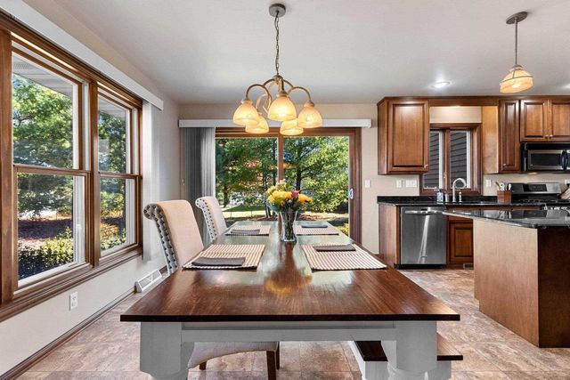 3353 SITKA STREET, Green Bay, WI 54311