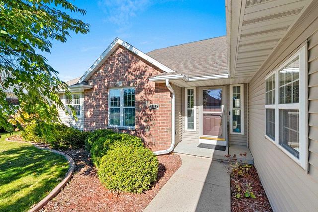 3353 SITKA STREET, Green Bay, WI 54311