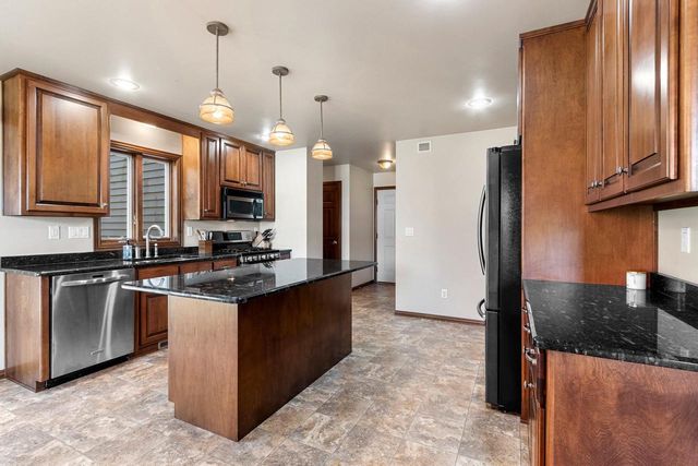 3353 SITKA STREET, Green Bay, WI 54311