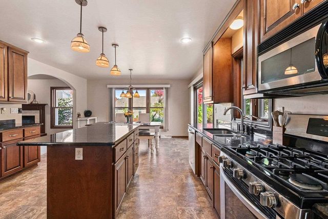 3353 SITKA STREET, Green Bay, WI 54311