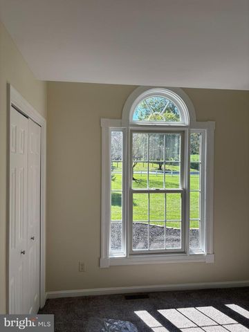 387 GARVINE MILL RD, Fawn Grove, PA 17321