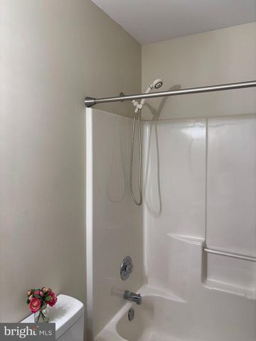 387 GARVINE MILL RD, Fawn Grove, PA 17321