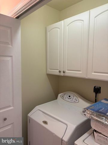 387 GARVINE MILL RD, Fawn Grove, PA 17321