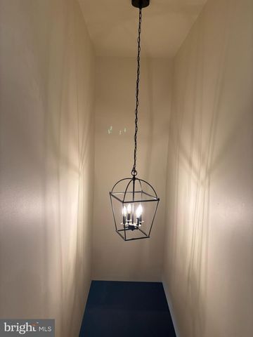 387 GARVINE MILL RD, Fawn Grove, PA 17321