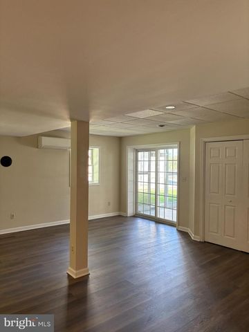 387 GARVINE MILL RD, Fawn Grove, PA 17321