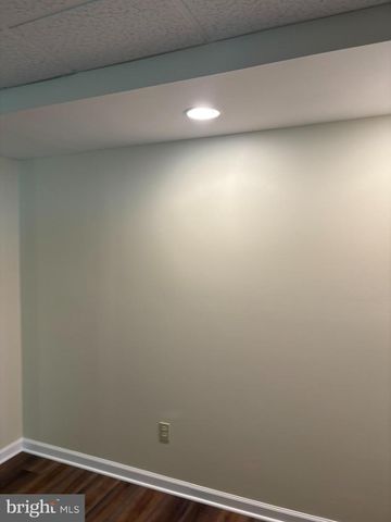 387 GARVINE MILL RD, Fawn Grove, PA 17321