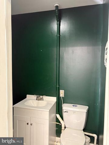 387 GARVINE MILL RD, Fawn Grove, PA 17321