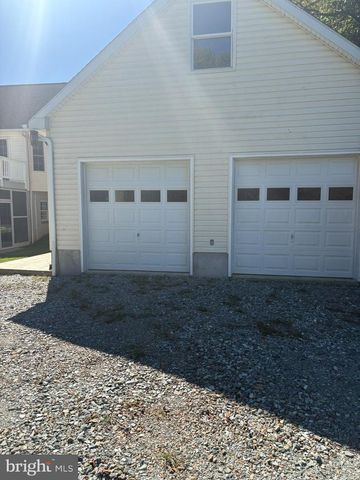 387 GARVINE MILL RD, Fawn Grove, PA 17321