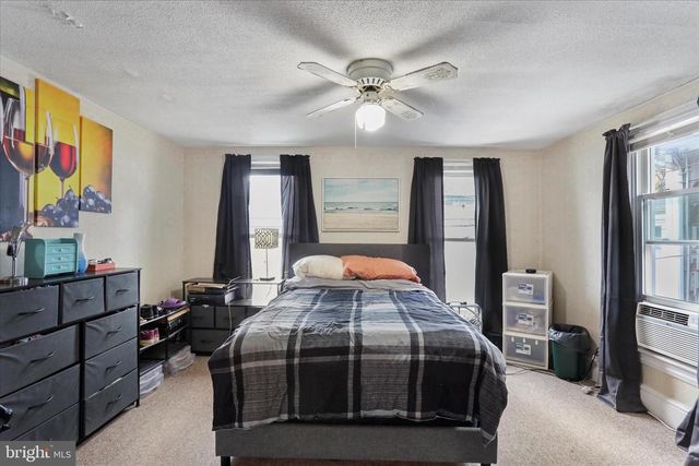 247 MARTIN AVE, Chambersburg, PA 17201