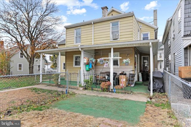 247 MARTIN AVE, Chambersburg, PA 17201