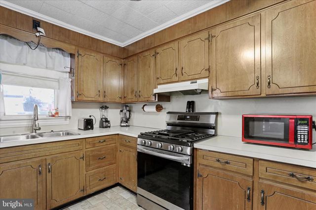 247 MARTIN AVE, Chambersburg, PA 17201