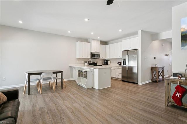 115 Stegg ST, Williamsburg, VA 23185