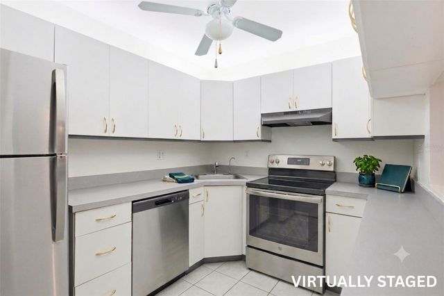1204 PINE RIDGE CIRCLE W C1, Tarpon Springs, FL 34688