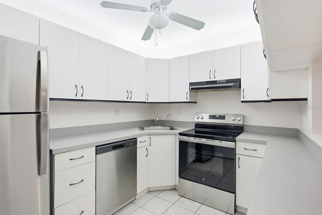 1204 PINE RIDGE CIRCLE W C1, Tarpon Springs, FL 34688