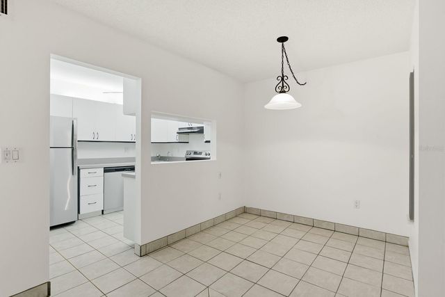 1204 PINE RIDGE CIRCLE W C1, Tarpon Springs, FL 34688