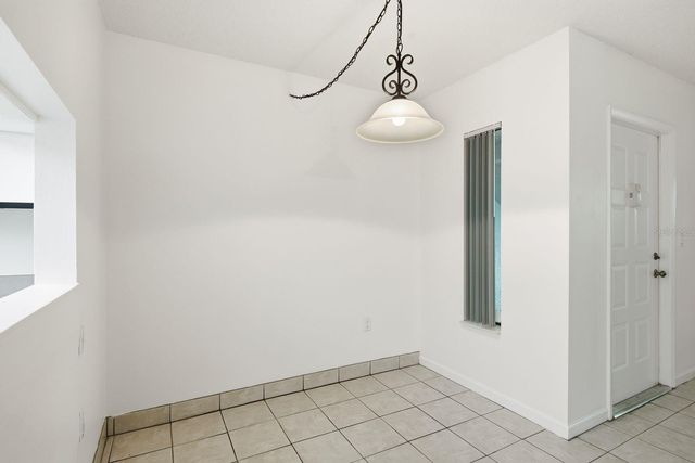 1204 PINE RIDGE CIRCLE W C1, Tarpon Springs, FL 34688