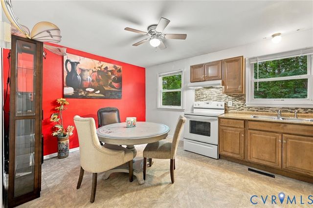 4024 Old Iron Rd, Prince George, VA 23860