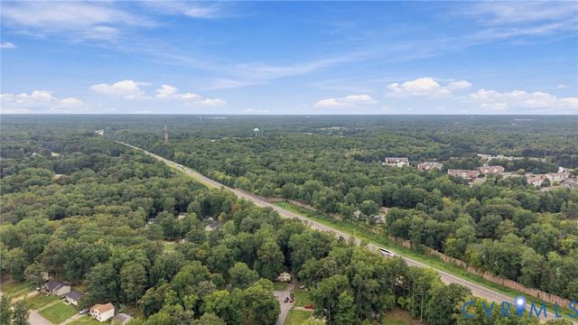 4024 Old Iron Rd, Prince George, VA 23860