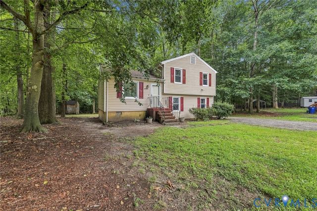 4024 Old Iron Rd, Prince George, VA 23860